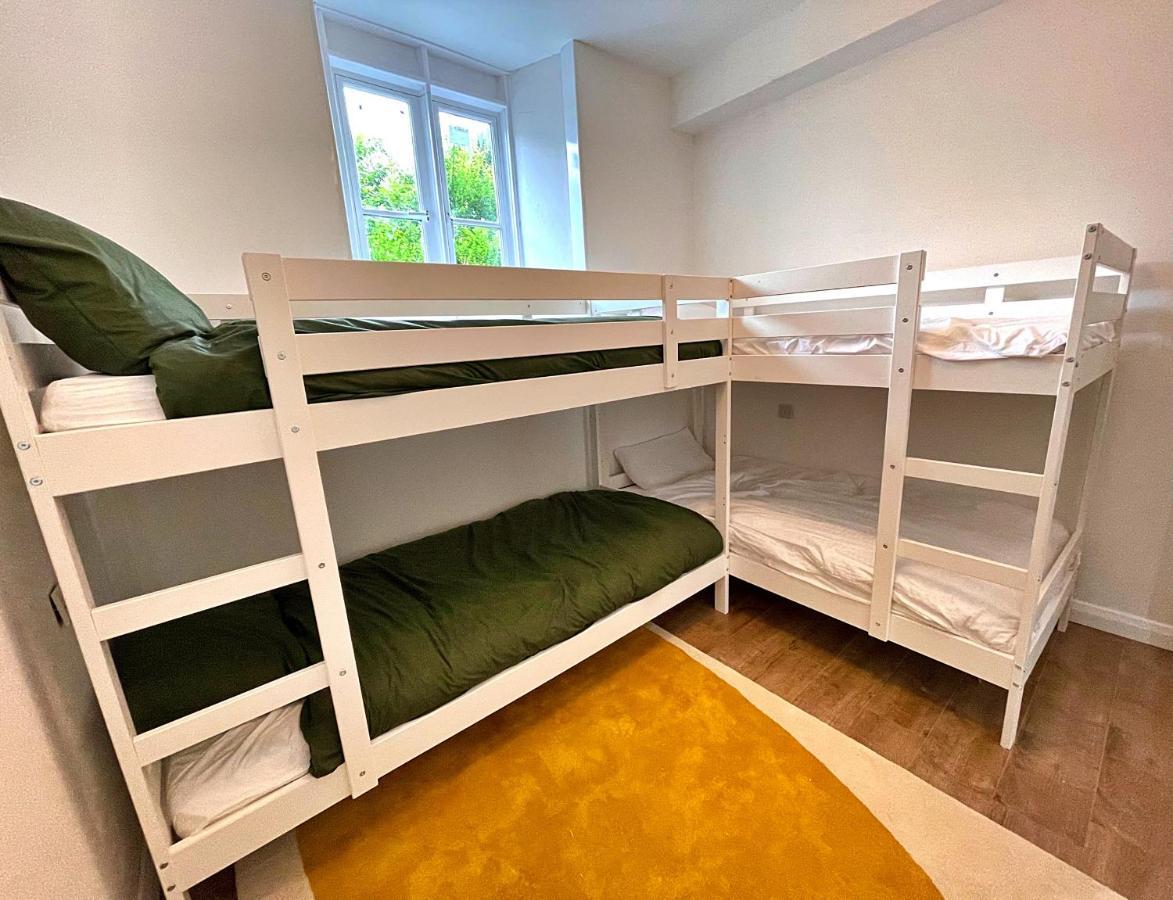 Finest Retreats - Luxury Converted Chapel With Hot Tub & Games Room Dinas Mawddwy Экстерьер фото